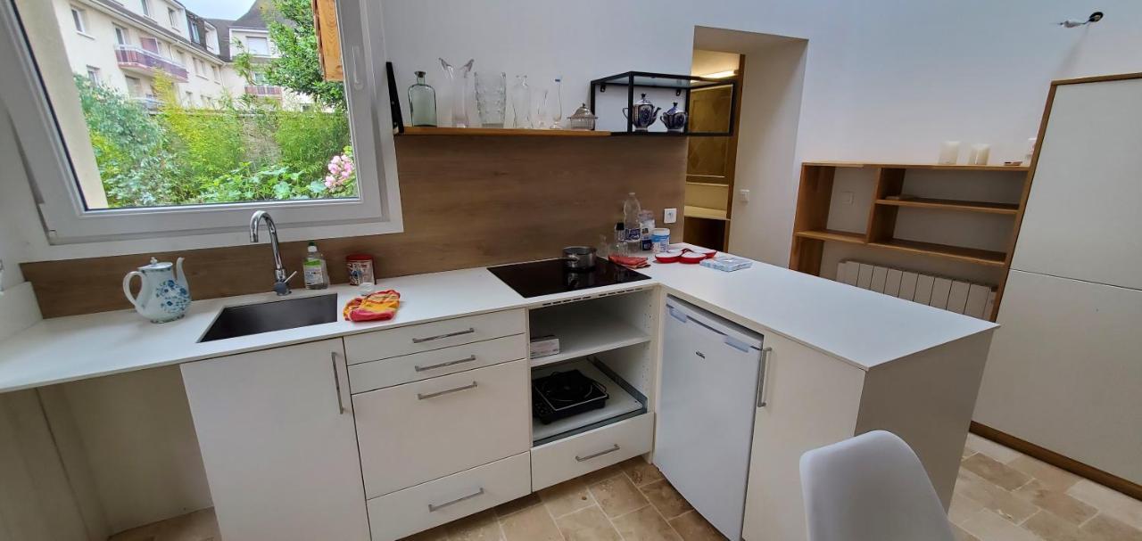 Maisonnette De Charme Villa Ouistreham Bagian luar foto